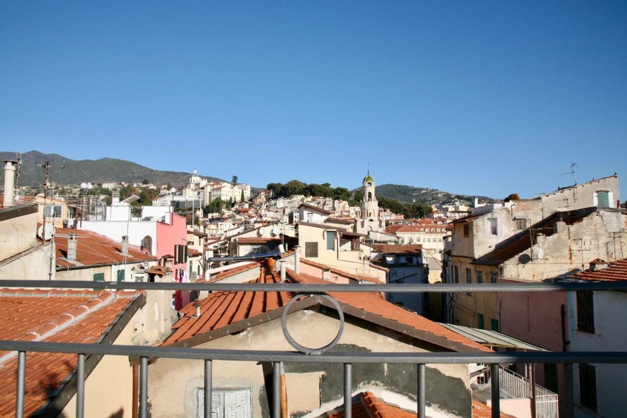 Corradi 37 * San Remo