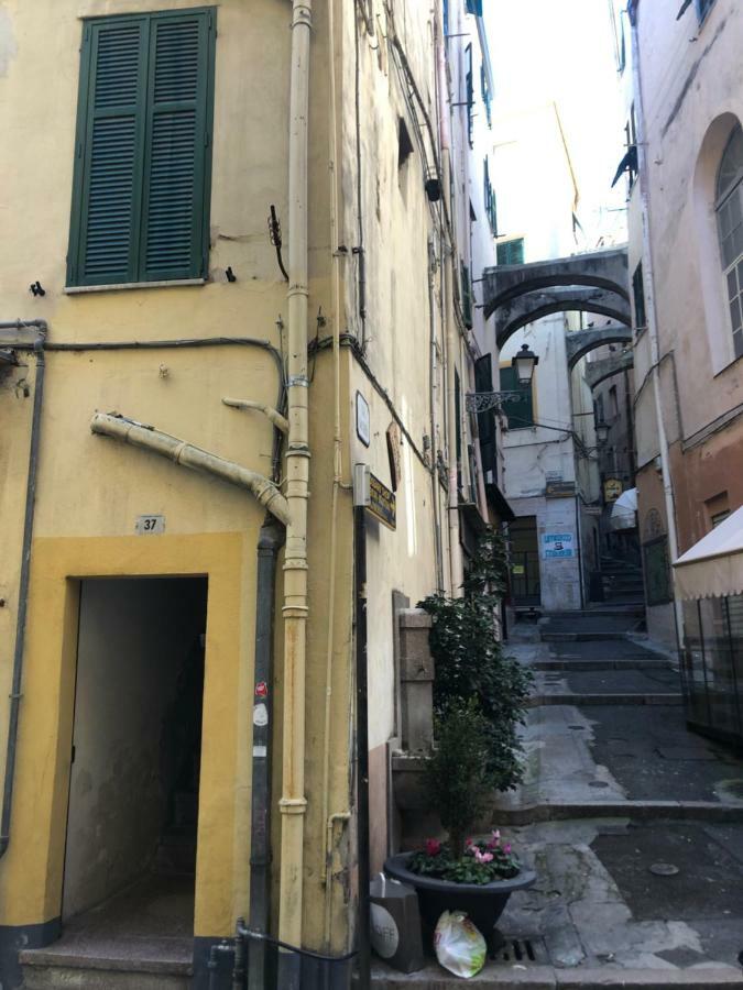Corradi 37 *